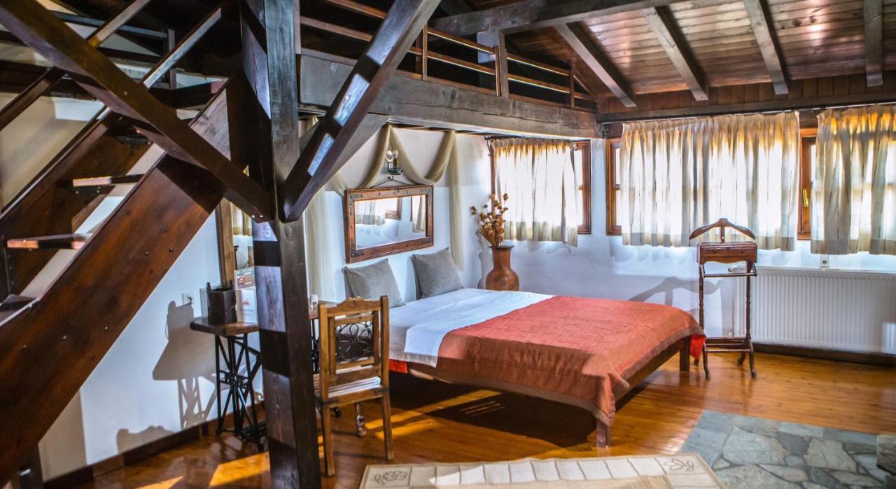 Oikoperiigitis Hotel بحيرة كيركيني المظهر الخارجي الصورة
