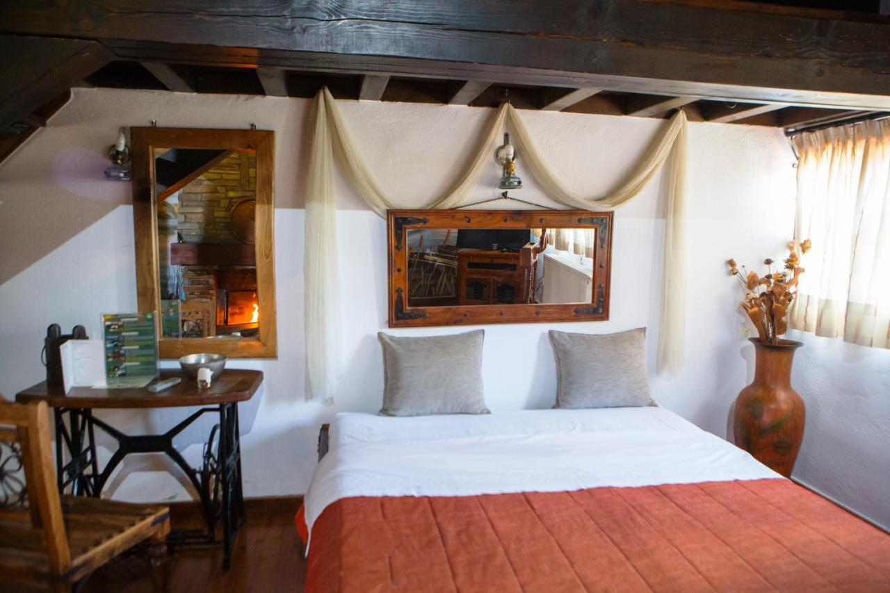 Oikoperiigitis Hotel بحيرة كيركيني المظهر الخارجي الصورة