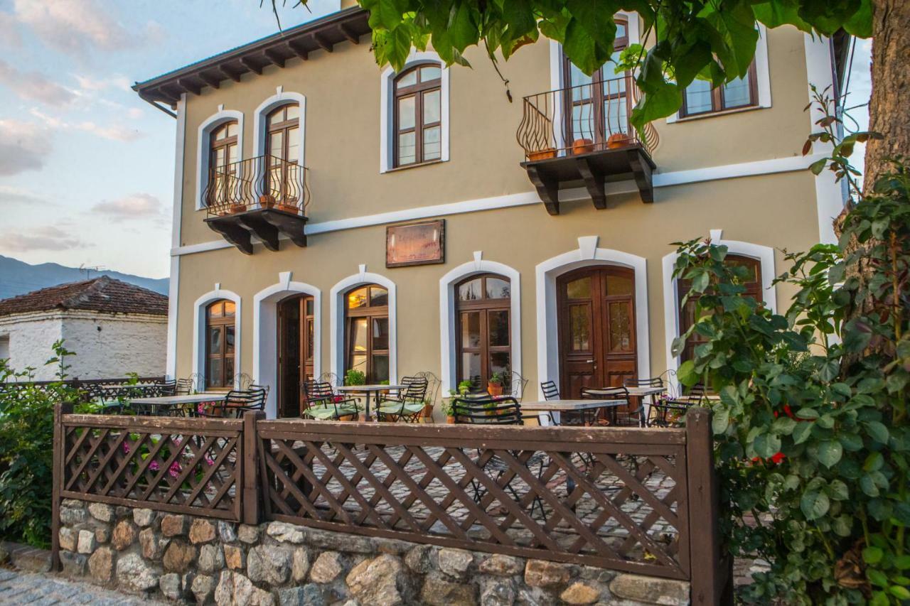 Oikoperiigitis Hotel بحيرة كيركيني المظهر الخارجي الصورة